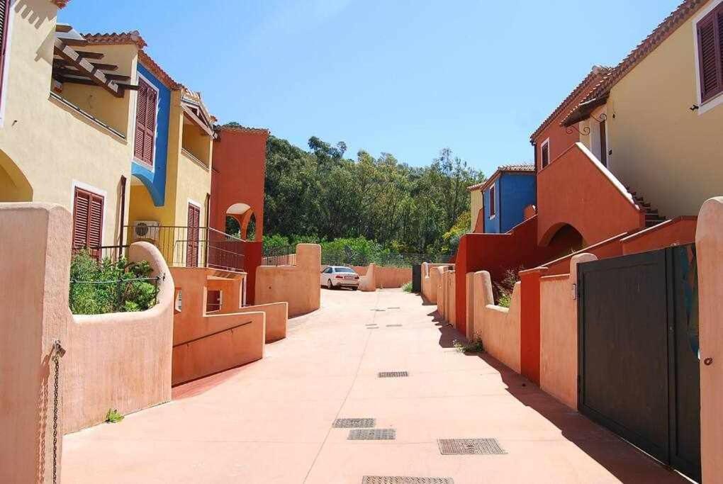 Bilocale N 10 Arbatax Vicino Al Mare Apartment ภายนอก รูปภาพ